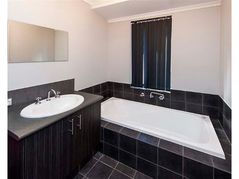 39 Hurd Road, Bullsbrook WA 6084