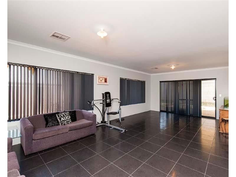 39 Hurd Road, Bullsbrook WA 6084