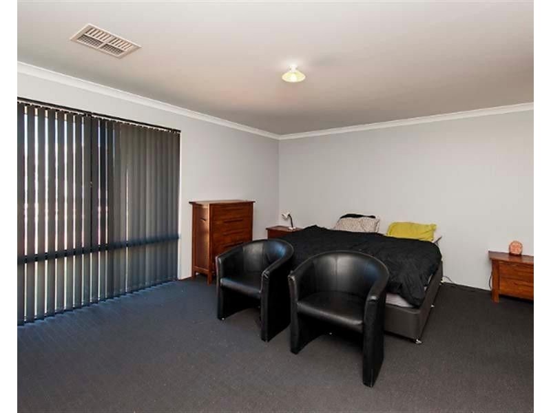 39 Hurd Road, Bullsbrook WA 6084