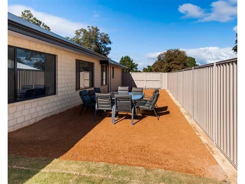 39 Hurd Road, Bullsbrook WA 6084
