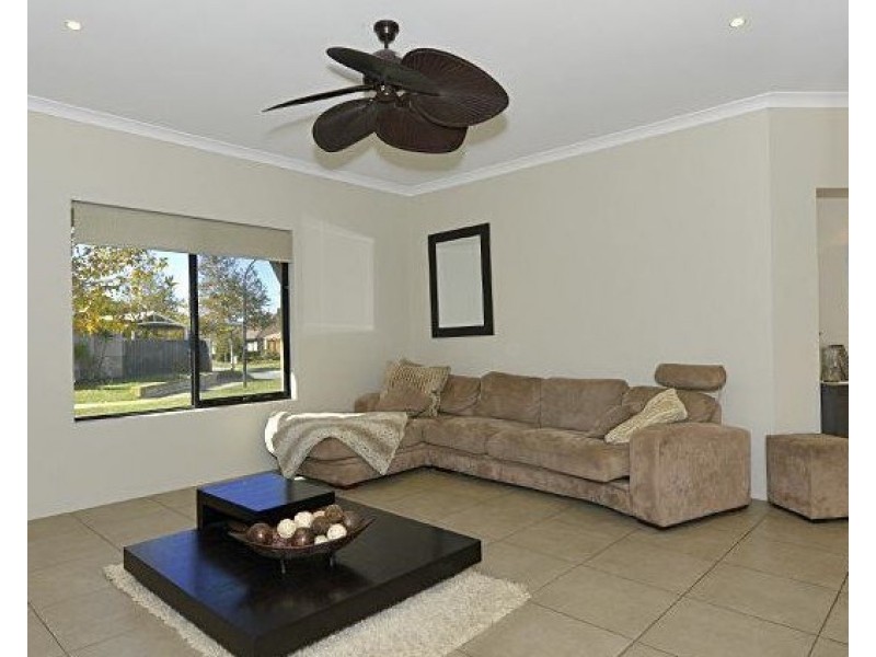 16 Edingley Street, Aveley WA 6069