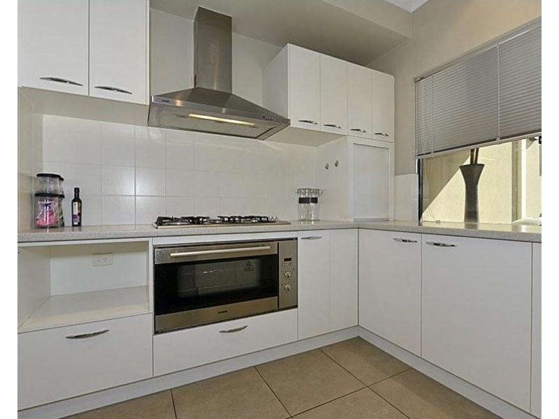 16 Edingley Street, Aveley WA 6069