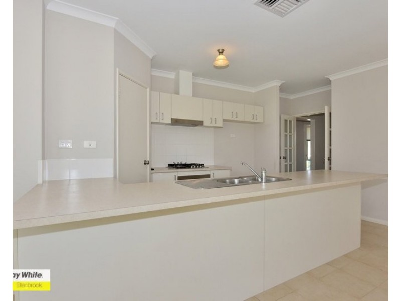 3 Yarwood Nook, Aveley WA 6069