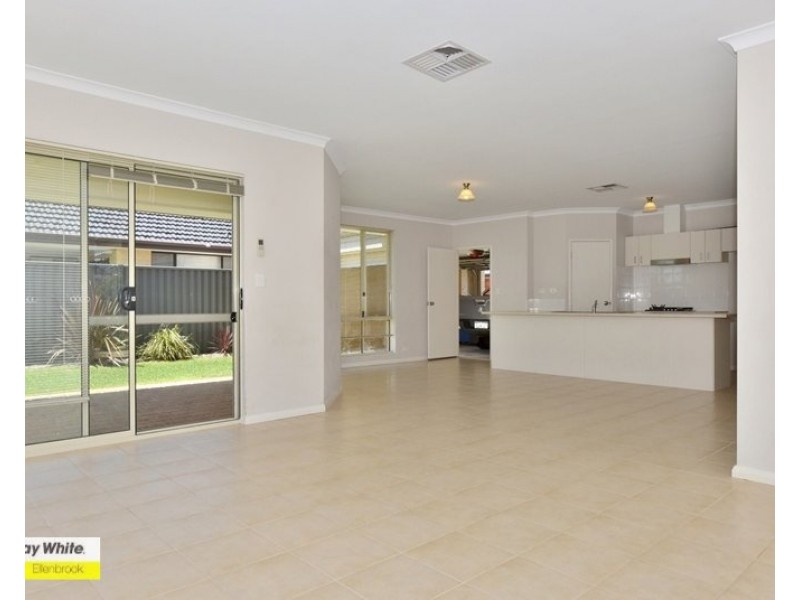 3 Yarwood Nook, Aveley WA 6069