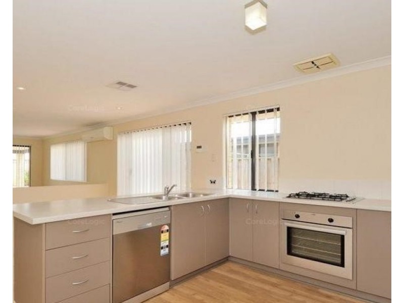 30 Two Rivers Loop, Ellenbrook WA 6069