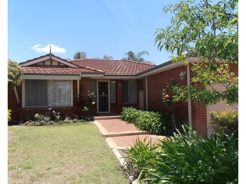 29 Midsummer Circle, Ellenbrook WA 6069