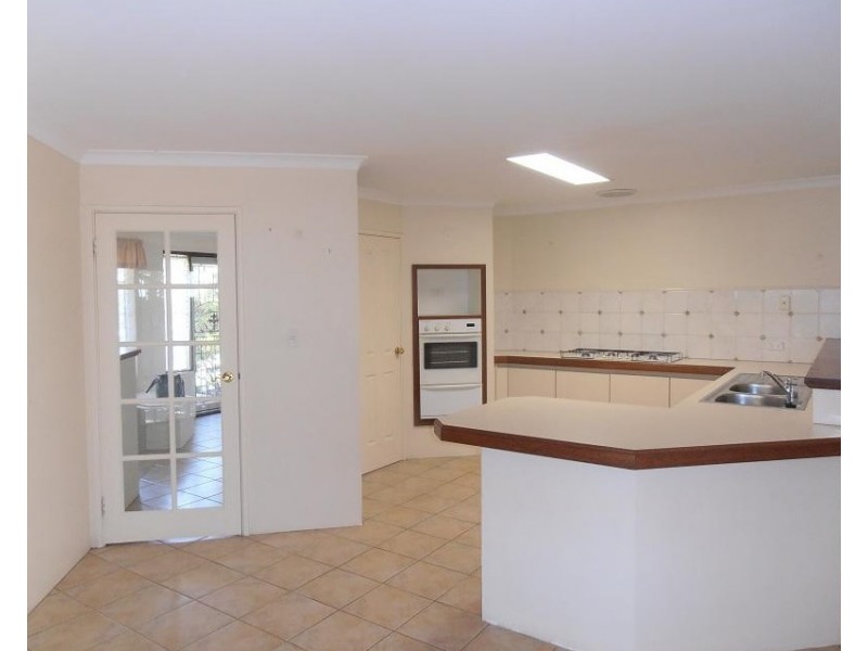 29 Midsummer Circle, Ellenbrook WA 6069