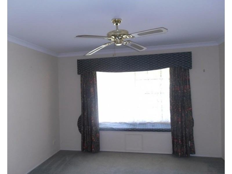 29 Midsummer Circle, Ellenbrook WA 6069