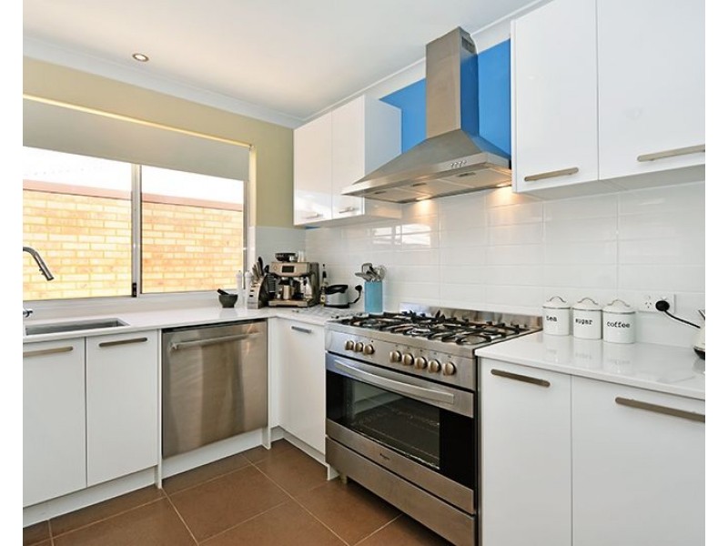 17 Brontie Avenue, Ellenbrook WA 6069