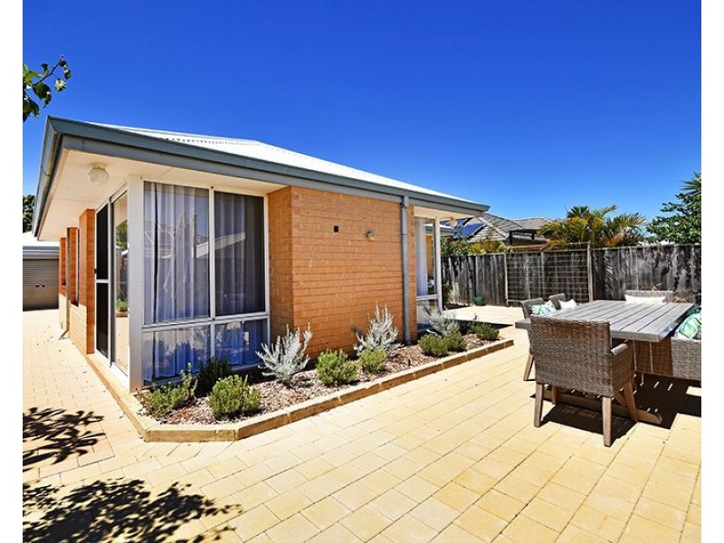 17 Brontie Avenue, Ellenbrook WA 6069