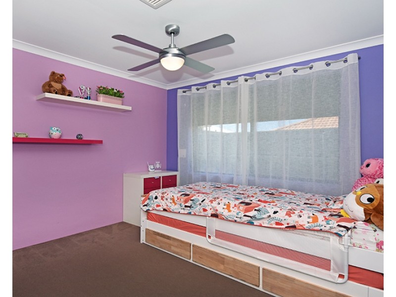 3 Peri Link, Ellenbrook WA 6069