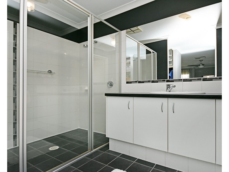 3 Peri Link, Ellenbrook WA 6069