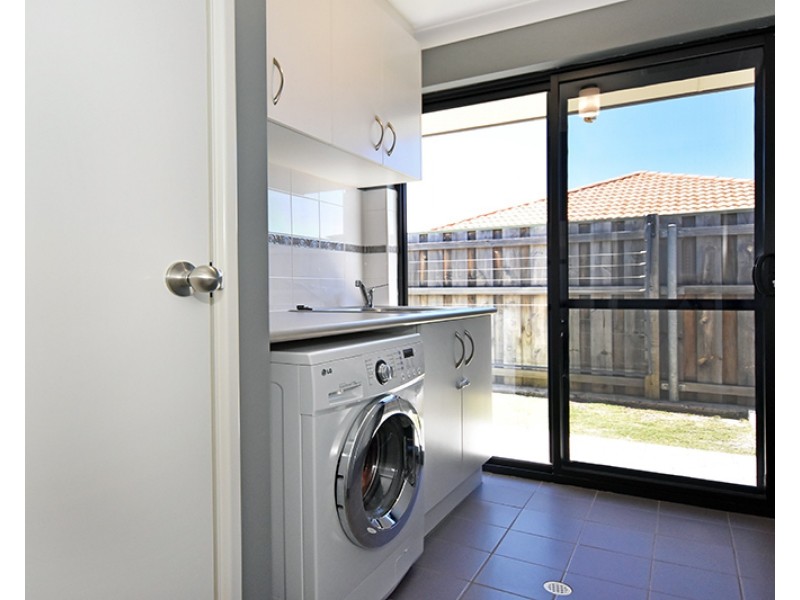 3 Peri Link, Ellenbrook WA 6069