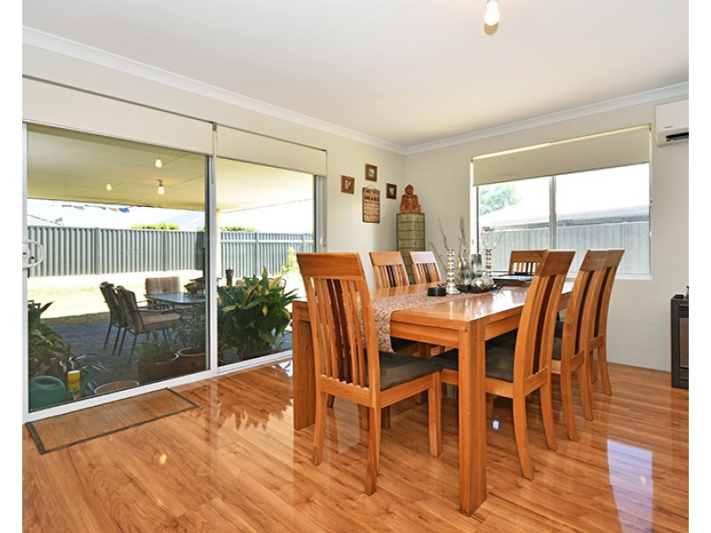 77 Farmener Parkway, Ellenbrook WA 6069