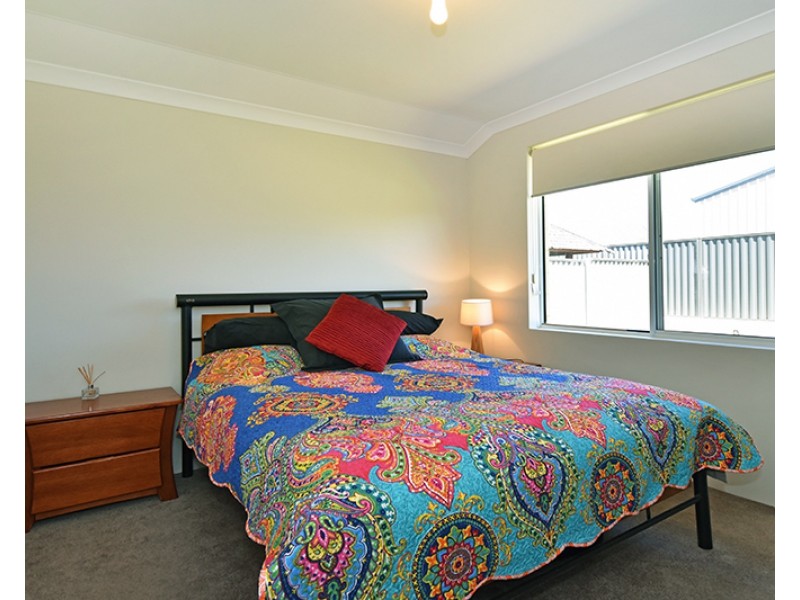 77 Farmener Parkway, Ellenbrook WA 6069