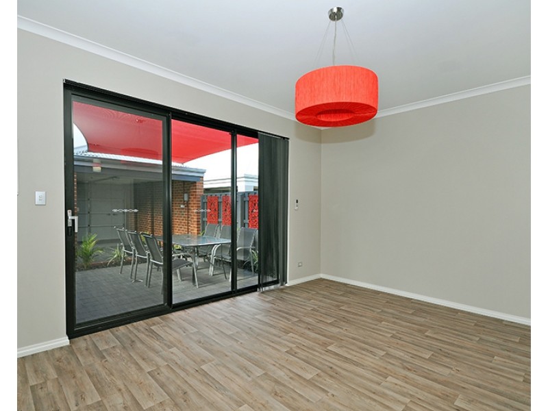 5 Stanbury Crescent, Ellenbrook WA 6069