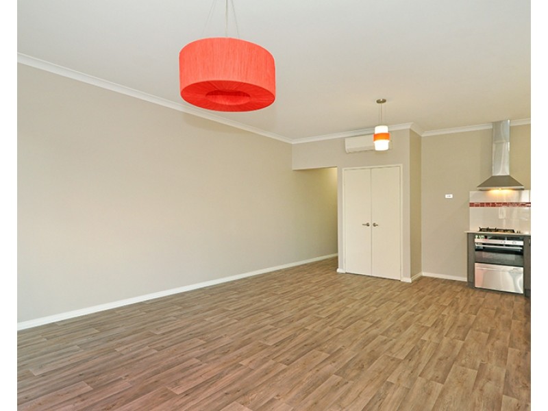 5 Stanbury Crescent, Ellenbrook WA 6069