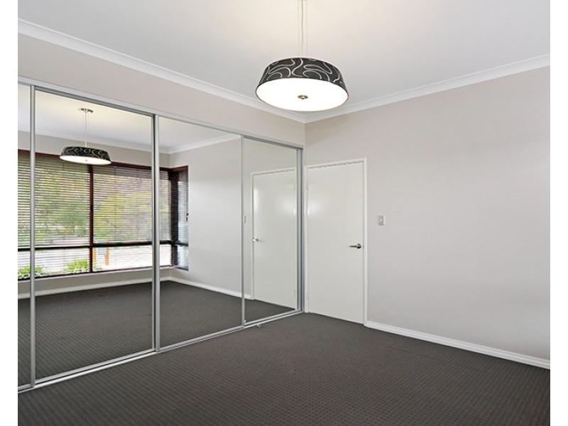 5 Stanbury Crescent, Ellenbrook WA 6069