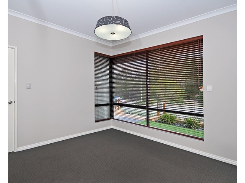 5 Stanbury Crescent, Ellenbrook WA 6069