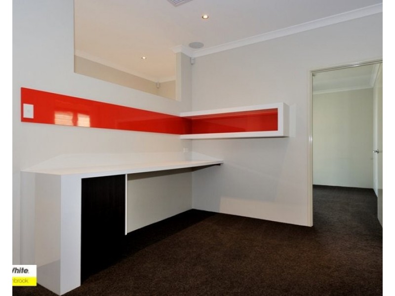 19 Virago Street, Aveley WA 6069