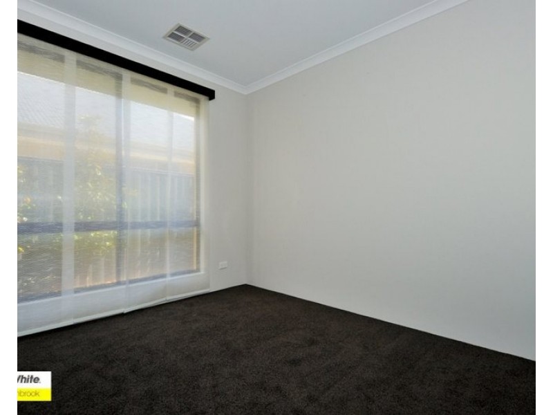 19 Virago Street, Aveley WA 6069