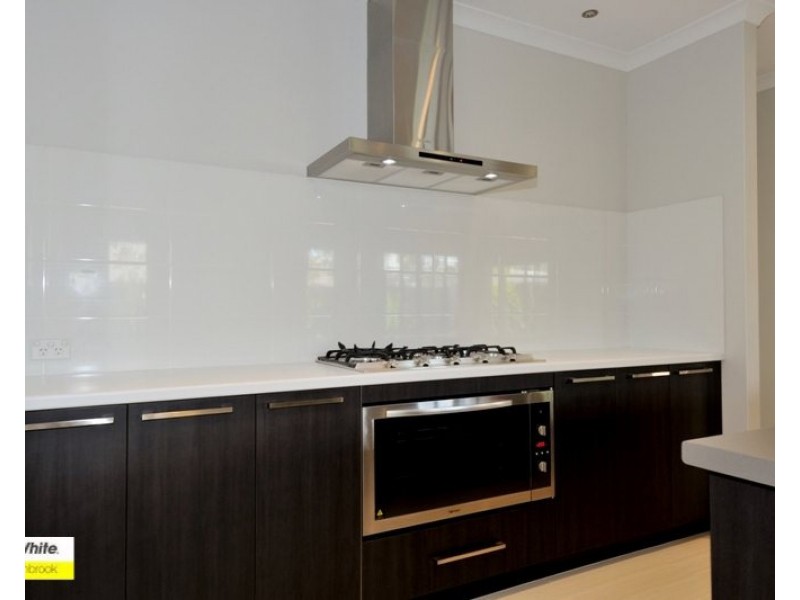 19 Virago Street, Aveley WA 6069