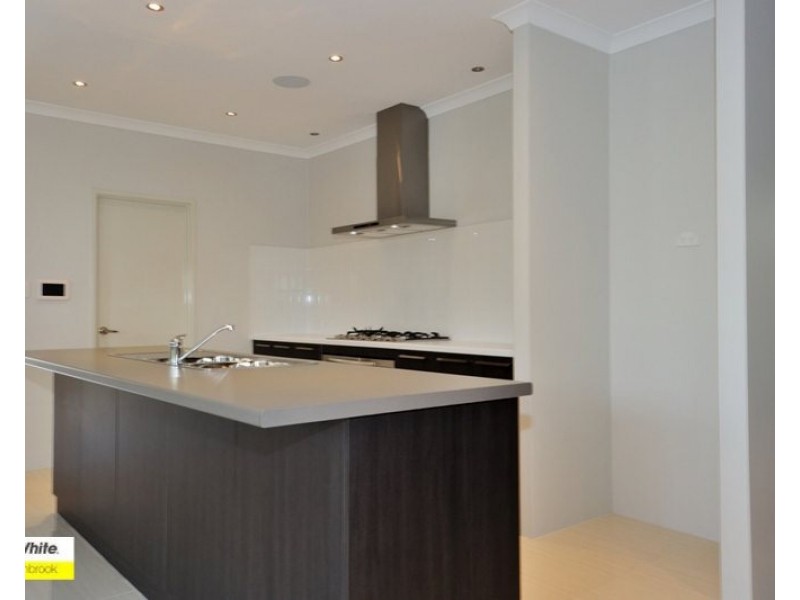 19 Virago Street, Aveley WA 6069