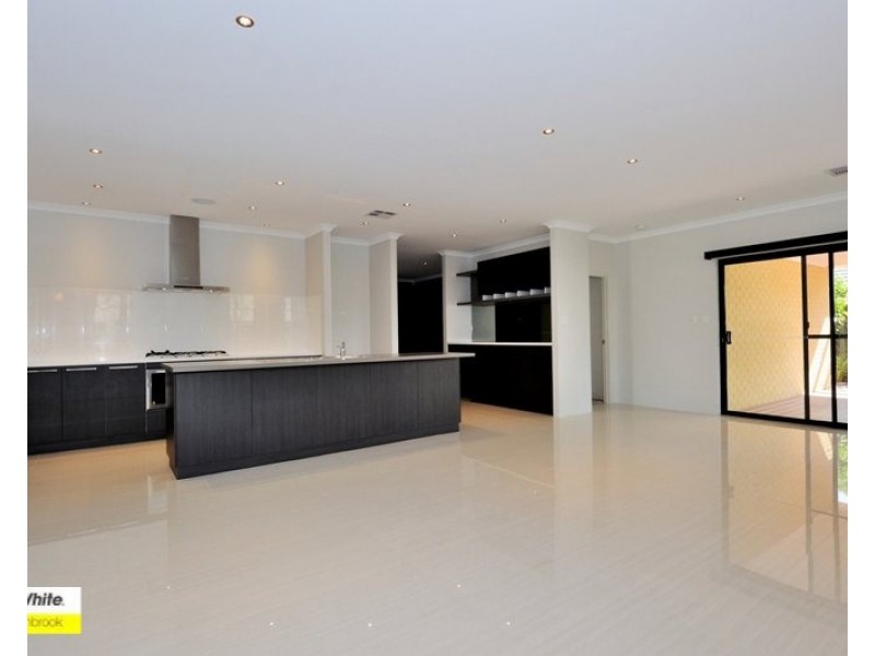 19 Virago Street, Aveley WA 6069