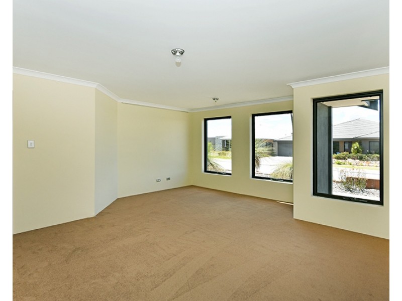 48 Geographe Loop, Ellenbrook WA 6069