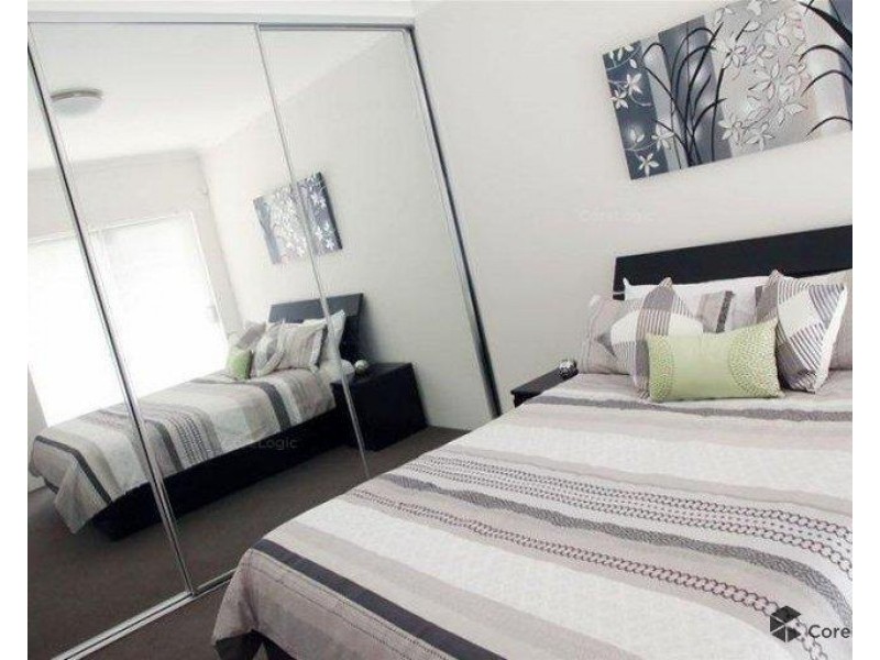 23/2 villa Pass, Ellenbrook WA 6069