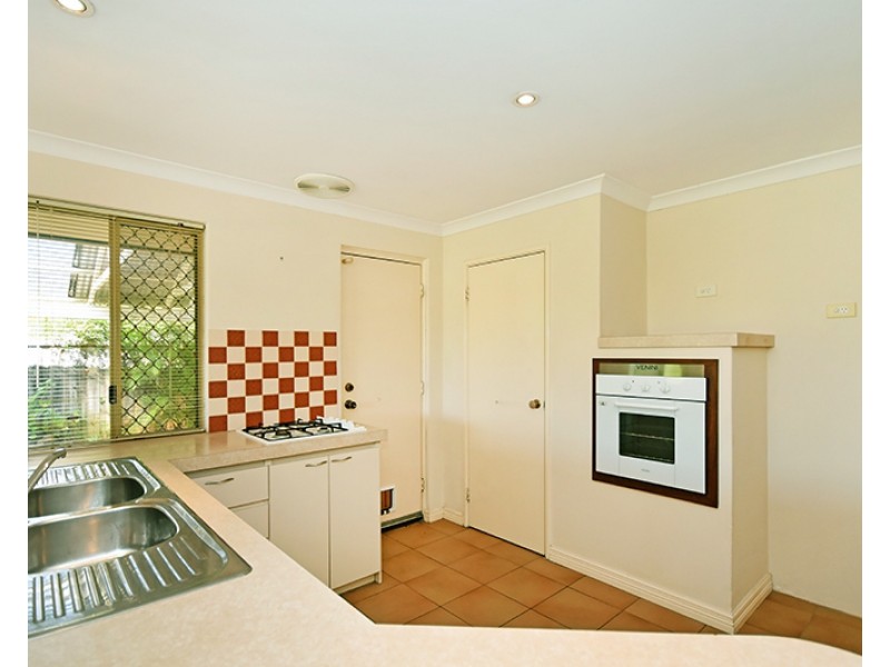 38 Snow Wood Avenue, Ellenbrook WA 6069