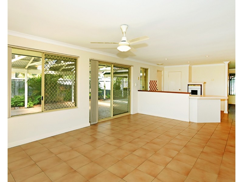 38 Snow Wood Avenue, Ellenbrook WA 6069