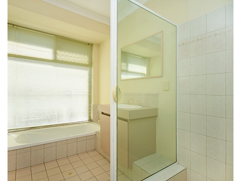 38 Snow Wood Avenue, Ellenbrook WA 6069