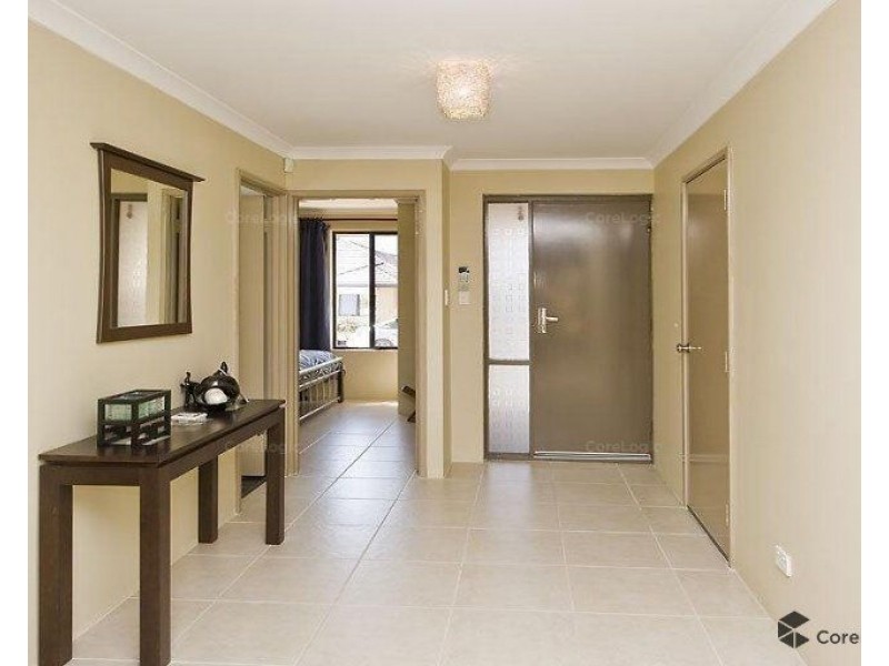 10 Heathland Terrace, Ellenbrook WA 6069