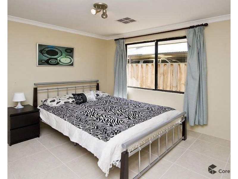 10 Heathland Terrace, Ellenbrook WA 6069