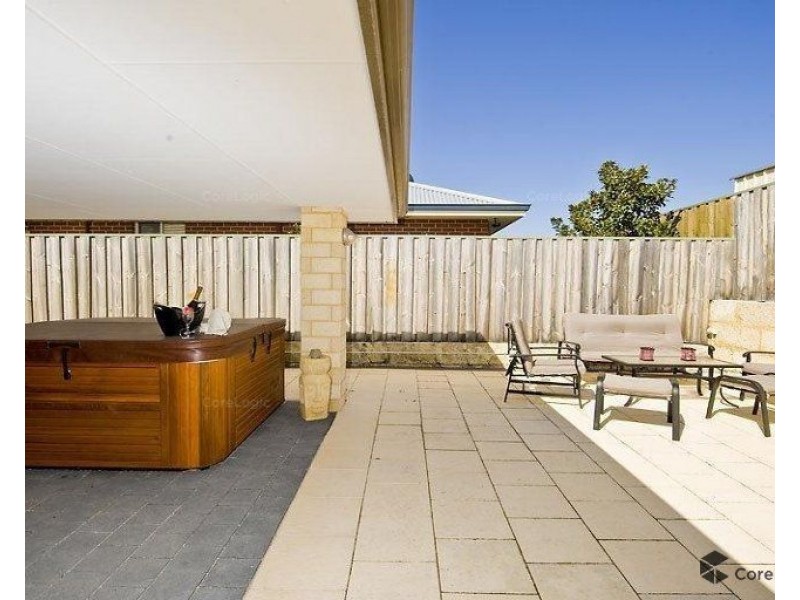 10 Heathland Terrace, Ellenbrook WA 6069