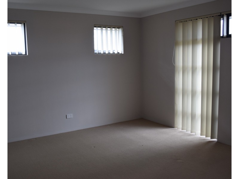 7 Gippsland Way, Ellenbrook WA 6069