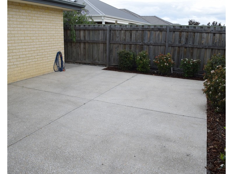 7 Gippsland Way, Ellenbrook WA 6069