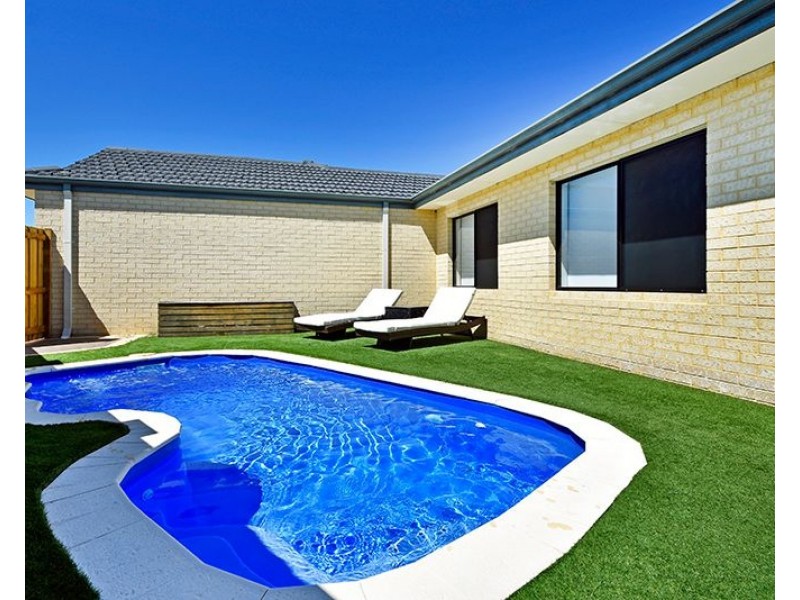 77 lomas Circle, Ellenbrook WA 6069