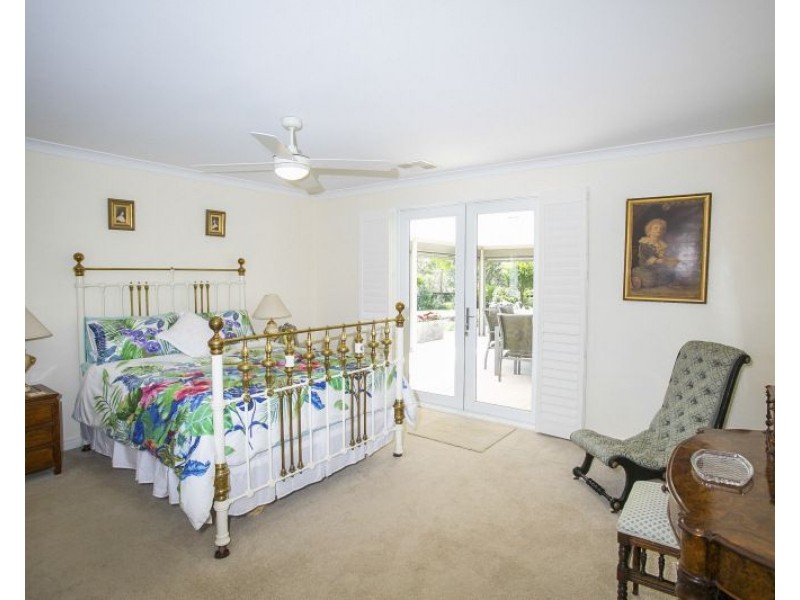 130 Roxburghe Drive, The Vines WA 6069
