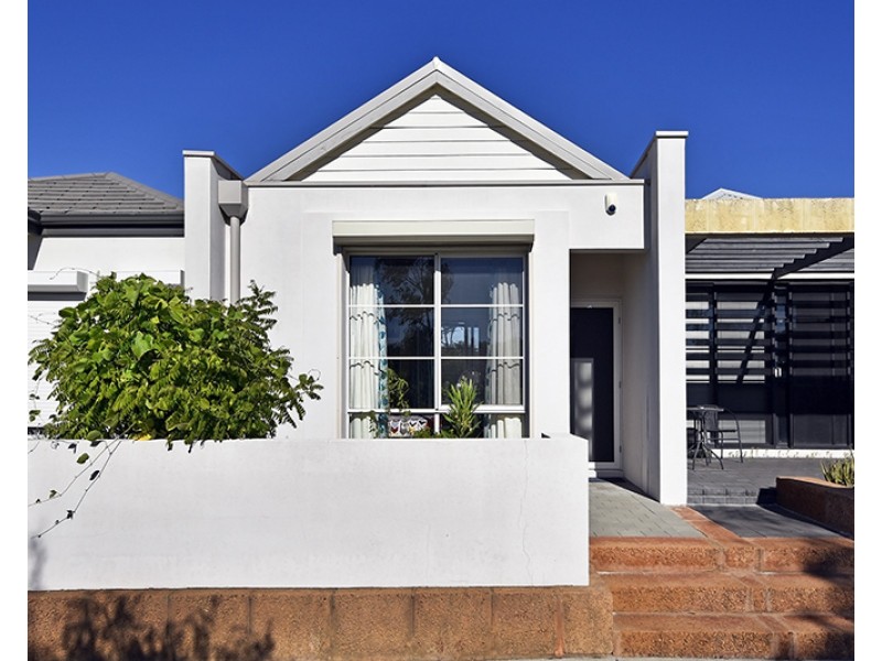 10 Minnie Lane, Ellenbrook WA 6069