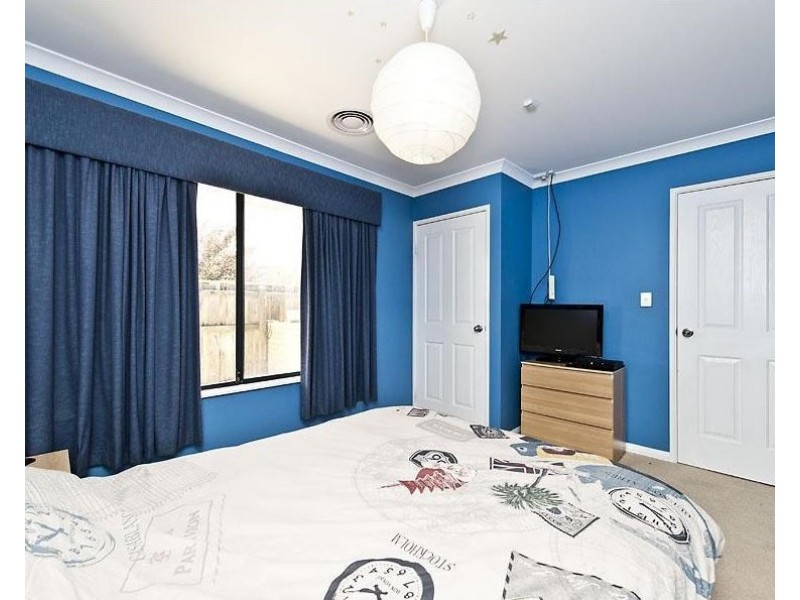 2 Granesse Drive, Ellenbrook WA 6069