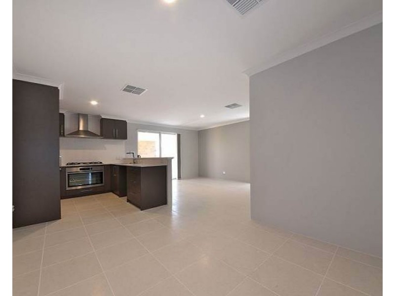 369 Banrock Drive, Ellenbrook WA 6069
