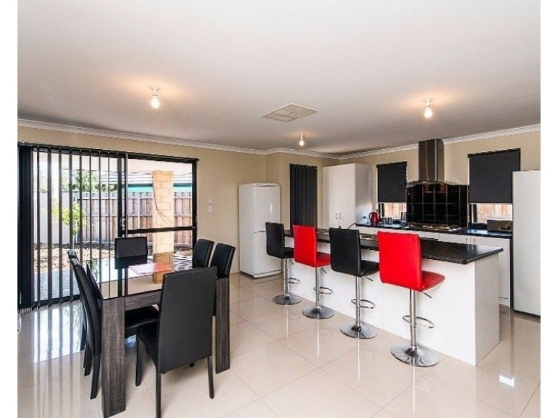 48 Coree Lane, Ellenbrook WA 6069