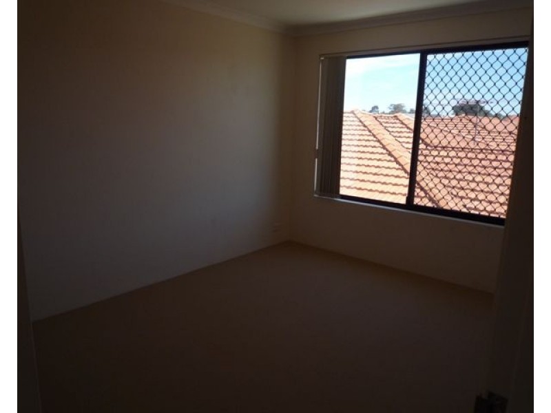 25b Babington Crescent, Bayswater WA 6053