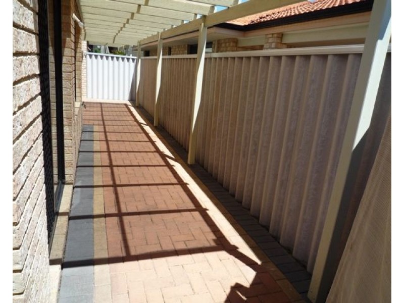 25b Babington Crescent, Bayswater WA 6053