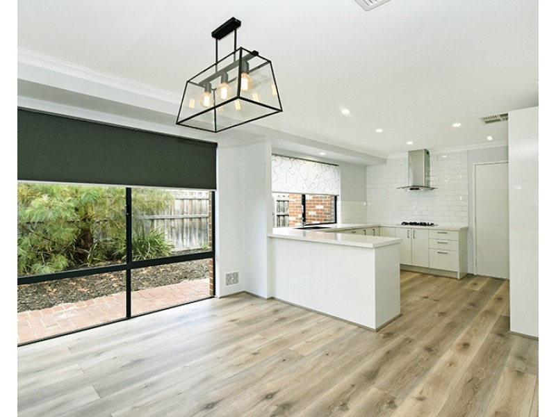 16 Alderley Close, Ellenbrook WA 6069