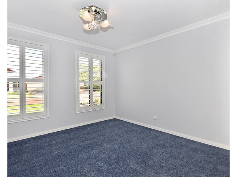 16 Alderley Close, Ellenbrook WA 6069