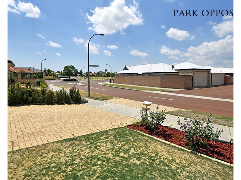 54 Sandown Circle, Henley Brook WA 6055