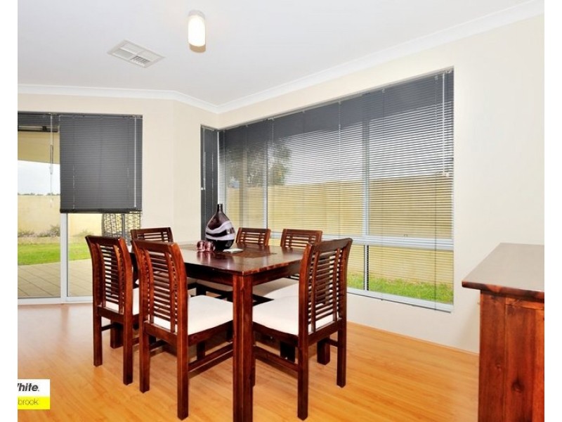 2 Sharman Vista, Ellenbrook WA 6069